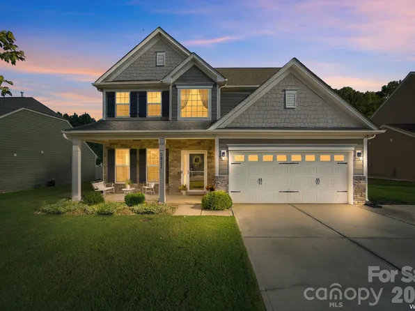 5857 McClintock Dr, Denver, NC 28037