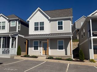 1347 Belfair St, Cookeville, TN 38501