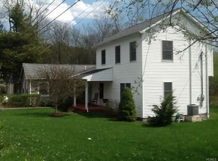 22 Center Hill Rd, Monroe, NY 10950