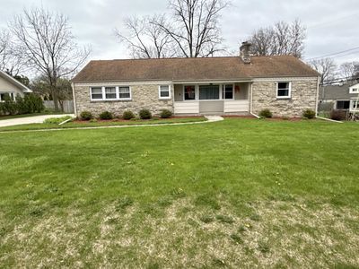 219 West Daphne STREET, Glendale, WI, 53217