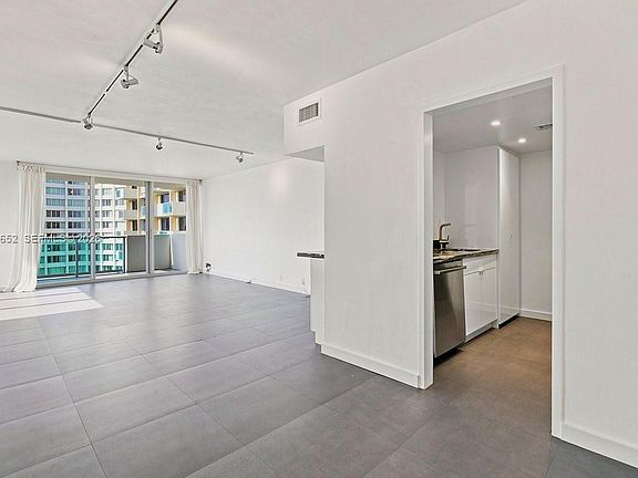 2nd image of 1200 West Ave APT 815