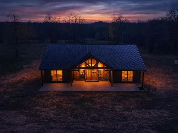 9658 May Branch Loop, Cypress Inn, TN 38452