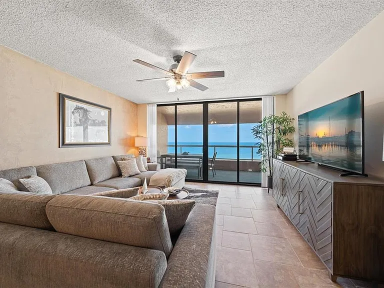 1310 Gulf Blvd #10B — Photo 9