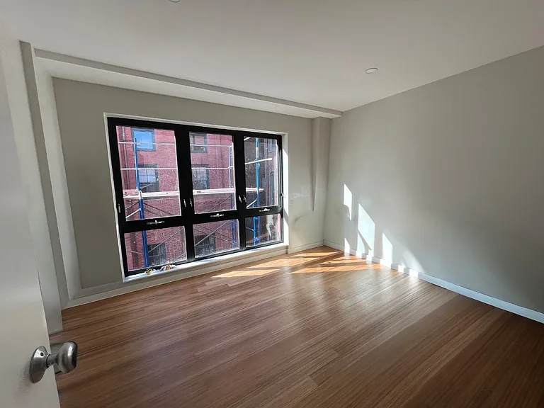 Deacon Court - 1661 Washington Street — Photo 221