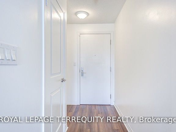 2nd image of 2015 Sheppard Ave E #3105