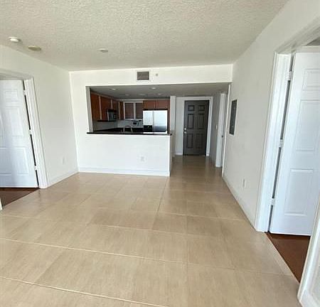 4th image of 610 Clematis St APT 704