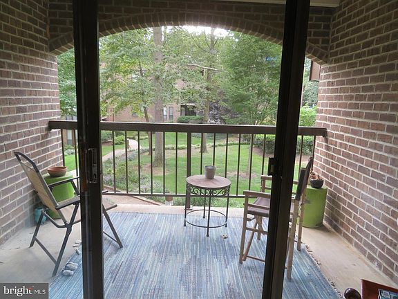 2nd image of 11228 Chestnut Grove Sq APT 232