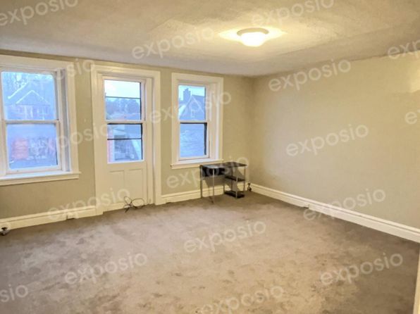 113 S Hanover St APT 4