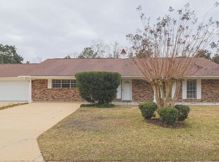 2329 Edwards Cir, Biloxi, MS 39532