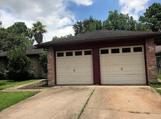 16315 Forest Bend Ave, Friendswood, TX 77546