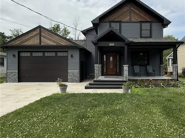 2059 Lakeview Rd, Lake View, NY 14085
