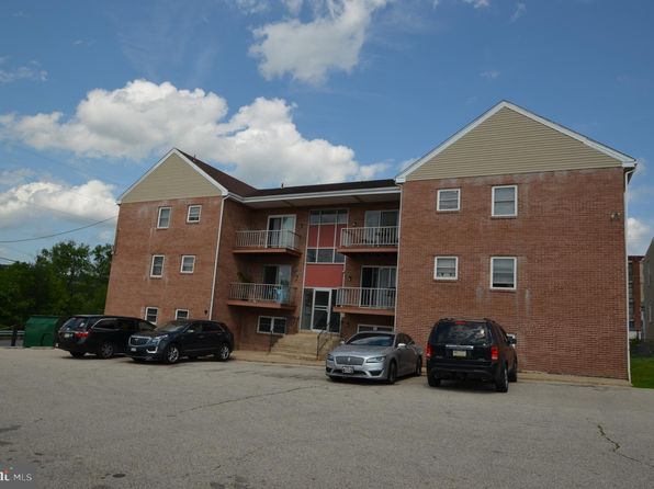 311 E 4th St APT 1