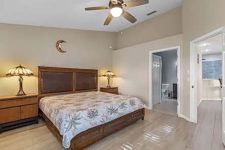 100 Islamorada Blvd — Photo 11
