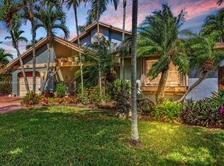 6900 SW 148th Ct, Miami, FL 33193