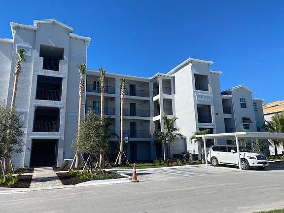 3rd image of 14051 Heritage Landing Blvd #546