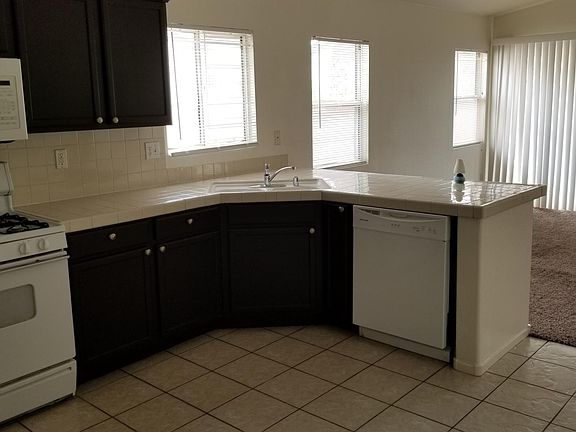 5th image of 5947 Gulf Island Ave