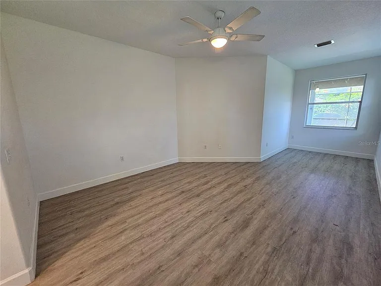 7342 Loblolly Bay Trl — Photo 15