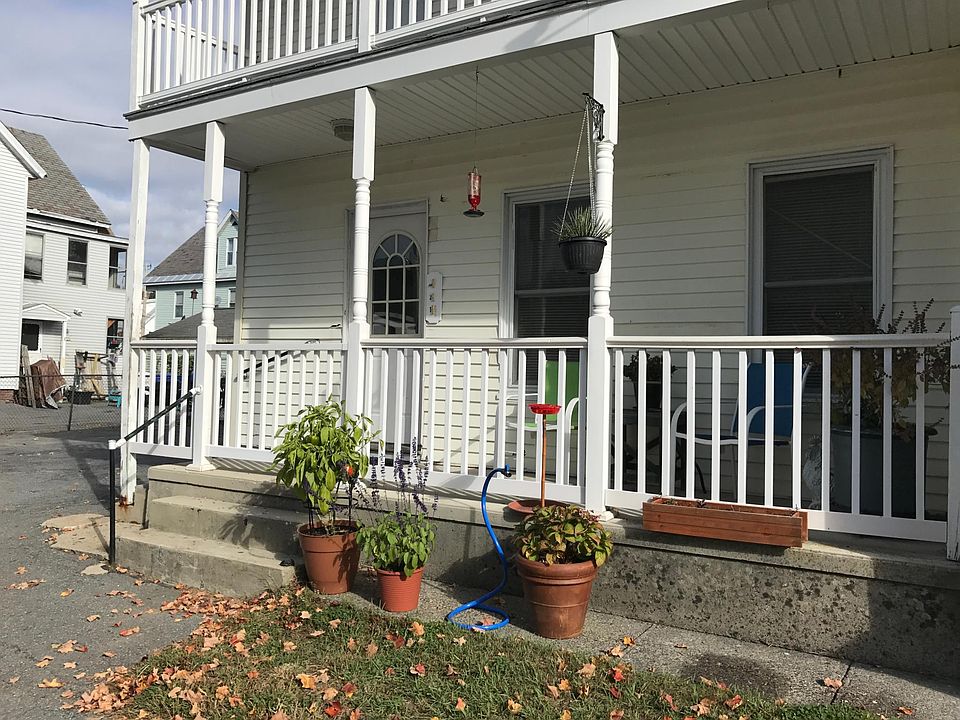 2nd image of 25 1st St #3