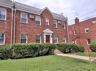 2328 40th Street NW, Washington, DC 20007