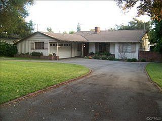 2nd image of 642 E Leadora Ave