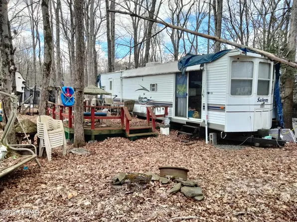 104 Glenwood Lndg, Milford, PA 18337