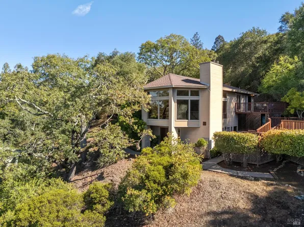 2060 Oak Ridge Drive, Santa Rosa, CA 95404