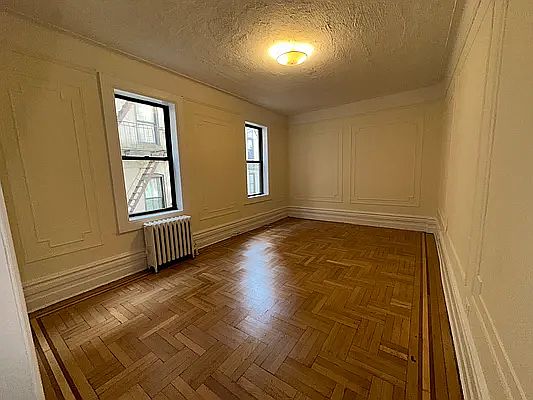 1st image of 31-18 Crescent St #1A