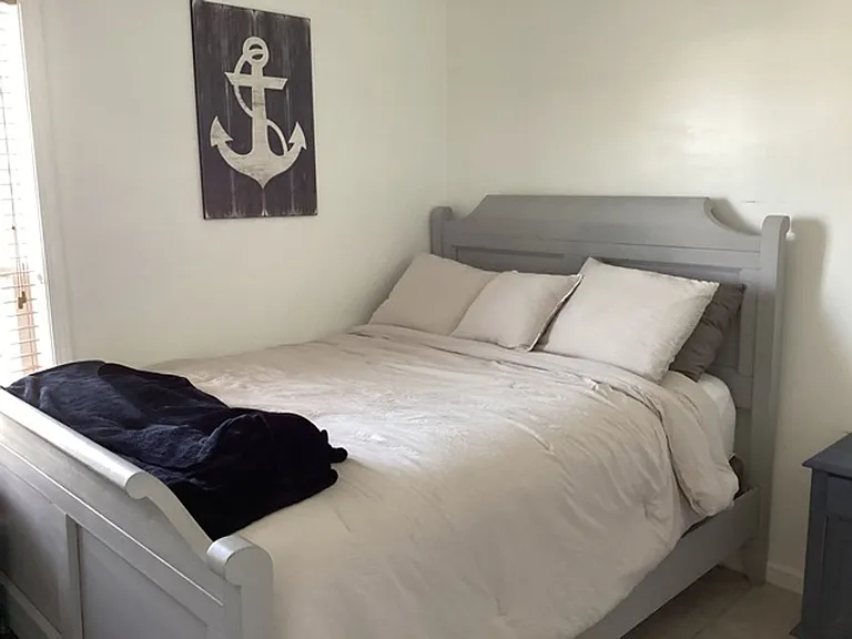 H16 Miriam St — Photo 15