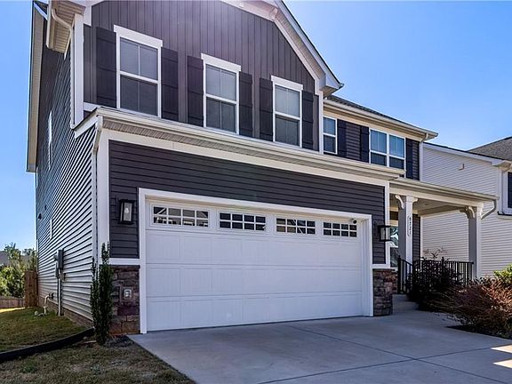 2nd image of 9721 Goldenrod Ct