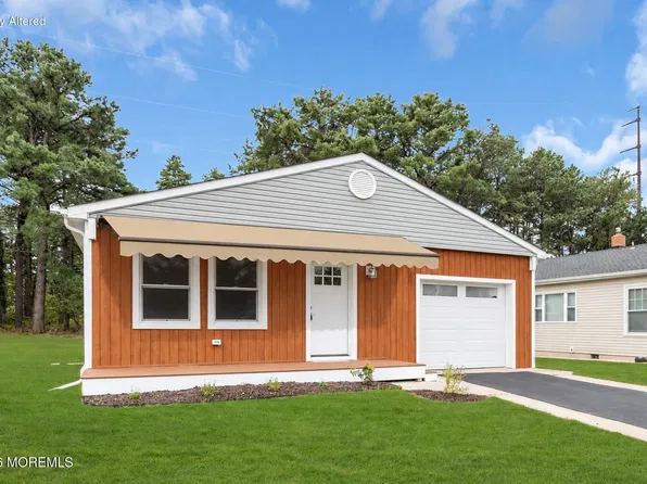 85 San Carlos Street, Toms River, NJ 08757