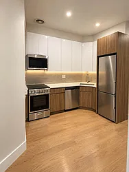 62-13 Catalpa Avenue, #1L