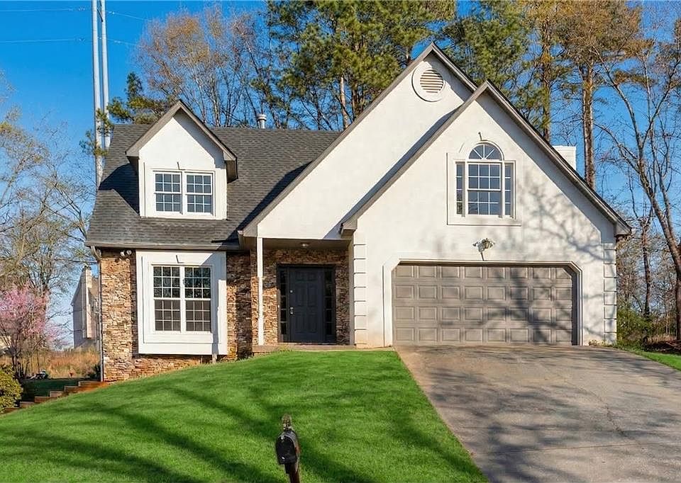 1st image of 1490 Twin Bridge Ln