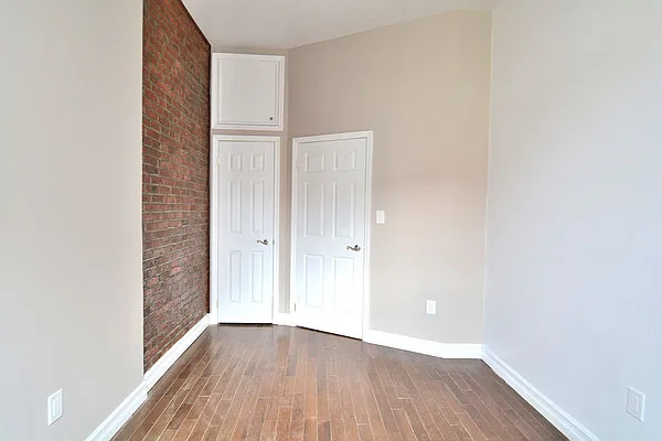 Rented by Hagstrom Management Inc | media 44