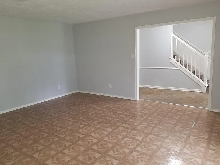 3911 Brightwood Dr — Photo 9