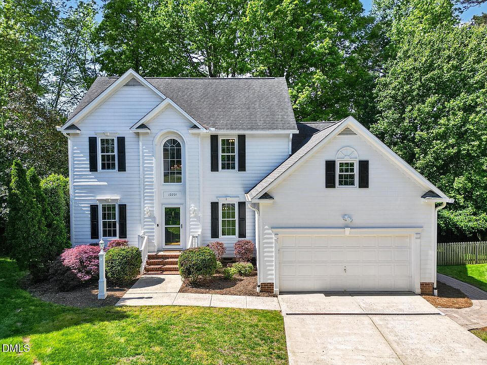 1st image of 12201 Freemont Ln