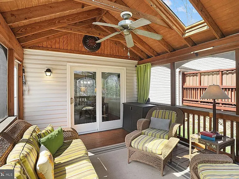 8282 Morning Dew Ct — Photo 31