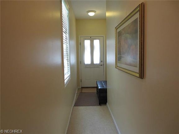 5th image of 9 Elm Creek Way
