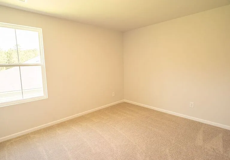 142 Geranium Way — Photo 40