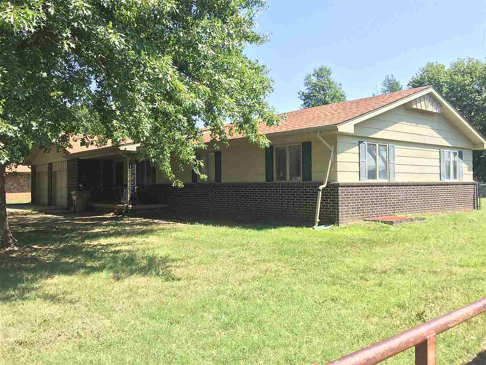 2nd image of 714 N Wolf St