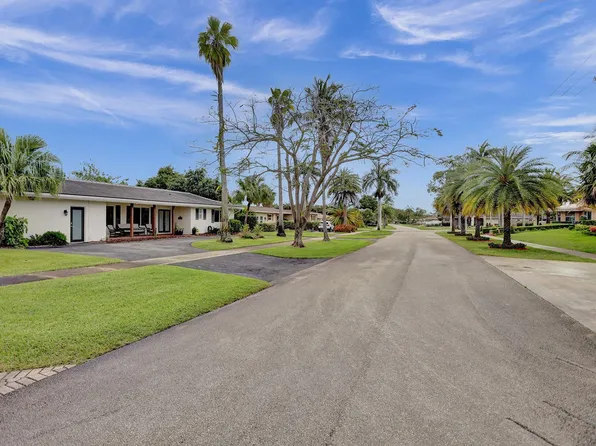711 N Highland Drive, Hollywood, FL 33021