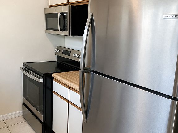 2nd image of 5140 Indian Lakes Ct #3