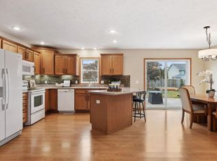 2103 Blake Ave, Lester Prairie, MN 55354