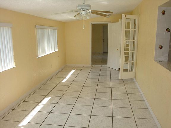 5th image of 2614 Milton Ave