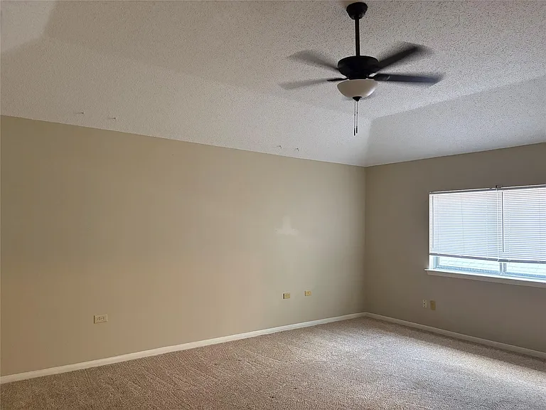 3310 Mulberry Hill Ln — Photo 14
