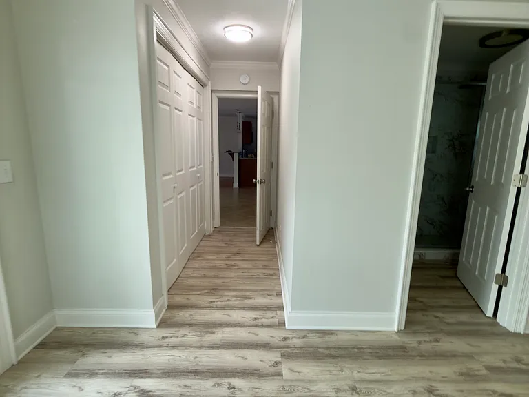 1033 Hermosa Dr — Photo 11