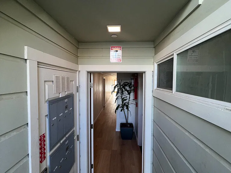 Entrance to hallway (Keypad door)