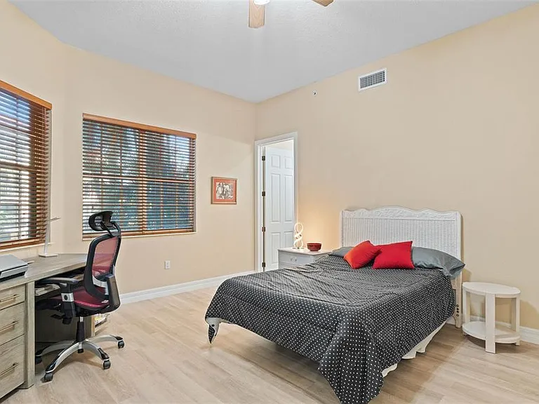 6100 Jessie Harbor Dr #202 — Photo 9