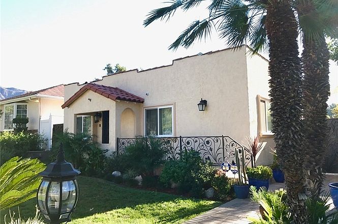 1st image of 830 E Angeleno Ave