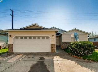 1934 Meadowood Loop, Woodland, WA 98674