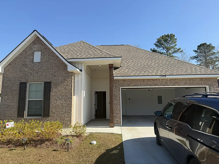 15490 Ralph Christy Dr — Photo 2
